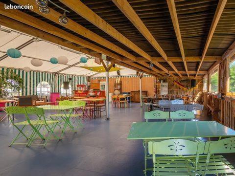 Oh! Campings - Camping Paradis A L'Ombre Des Tilleuls Peyrouse Exterior foto