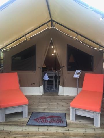 Oh! Campings - Camping Paradis A L'Ombre Des Tilleuls Peyrouse Exterior foto